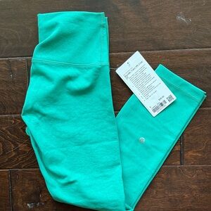 Cropped Teal Leggings